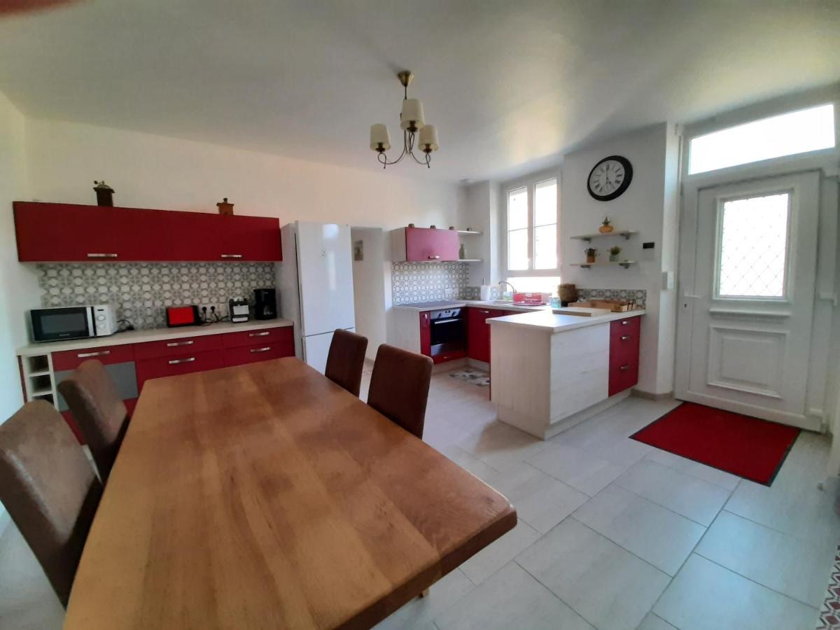 Maison Longere Les Camelias Vinneuf Экстерьер фото